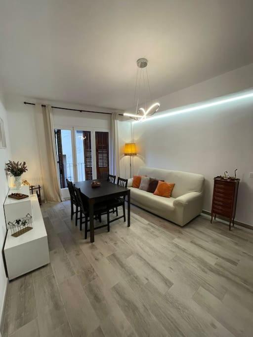 Habitacion Montgros En Casa Cami De Les Aiguees Monistrol De Montserrat Kültér fotó